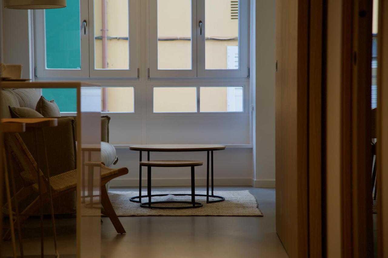 Suite 102 - 1 Bedroom Suite In Amando Perez Suites Ribadeo Bagian luar foto
