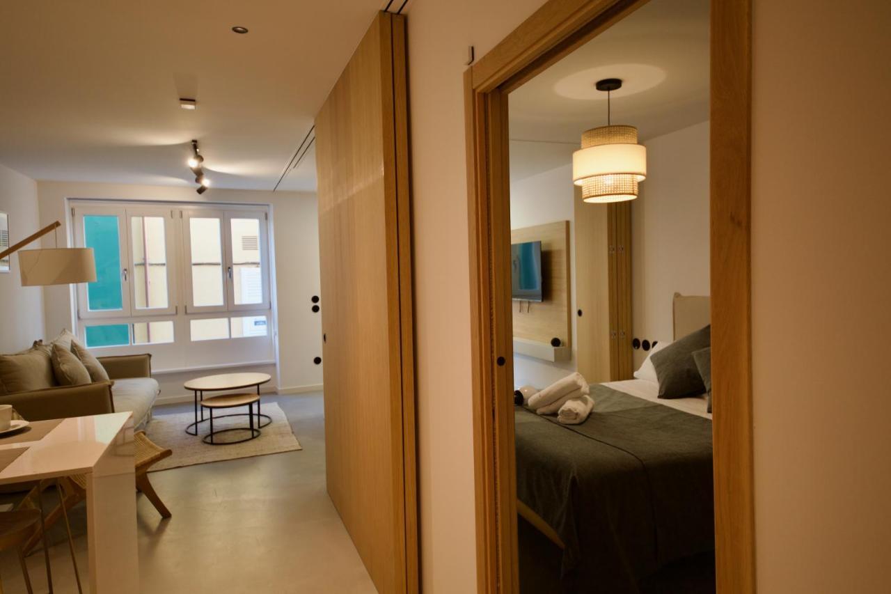 Suite 102 - 1 Bedroom Suite In Amando Perez Suites Ribadeo Bagian luar foto